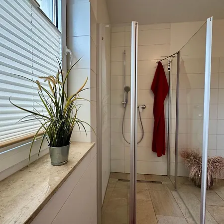 Kaeptn Brass 1 App 3 Strandgut Apartmán Dierhagen